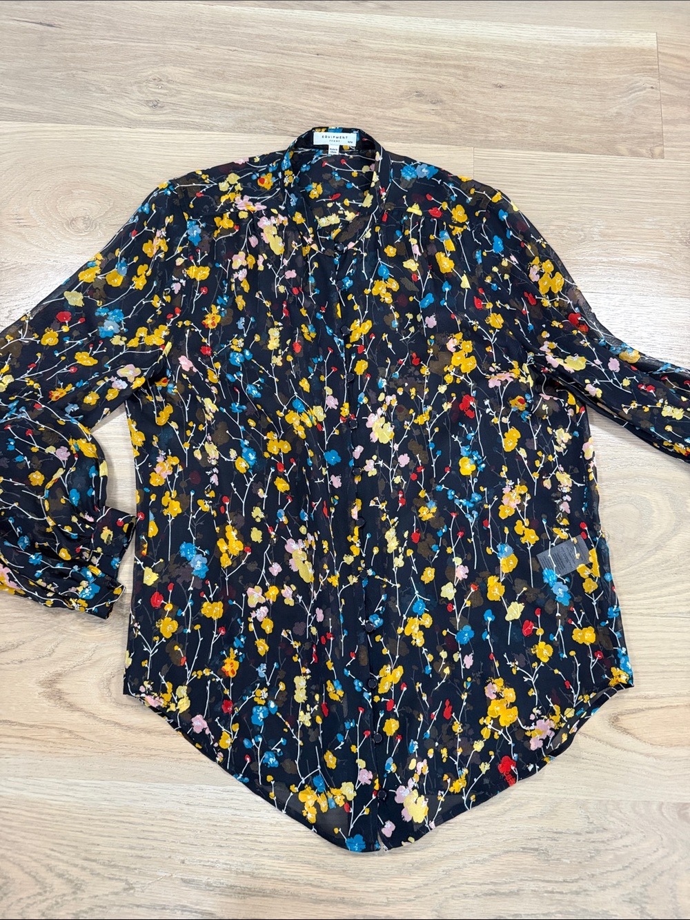 Equipment Femme 100% Silk Chiffon Floral Blouse Band Collar Black Medium M